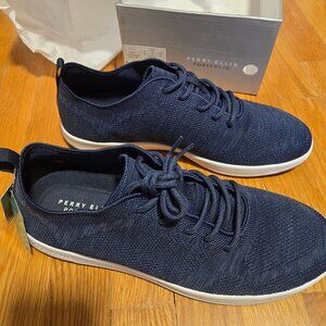 Perry Ellis Tread Sneaker